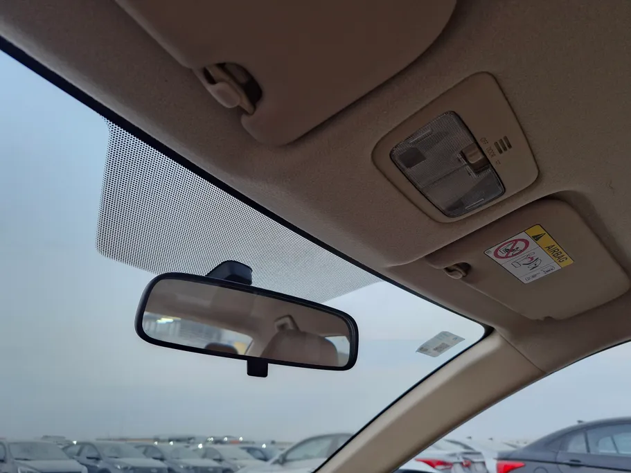 2022 Toyota Yaris  Y 