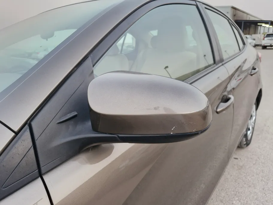 2022 Toyota Yaris  Y 