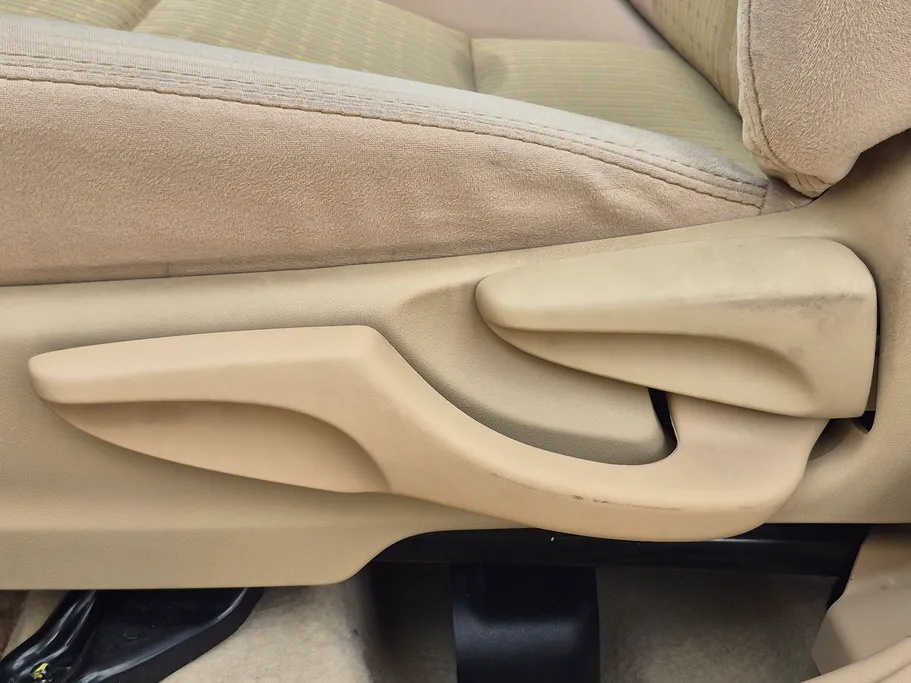 2021 Toyota Yaris  Y 