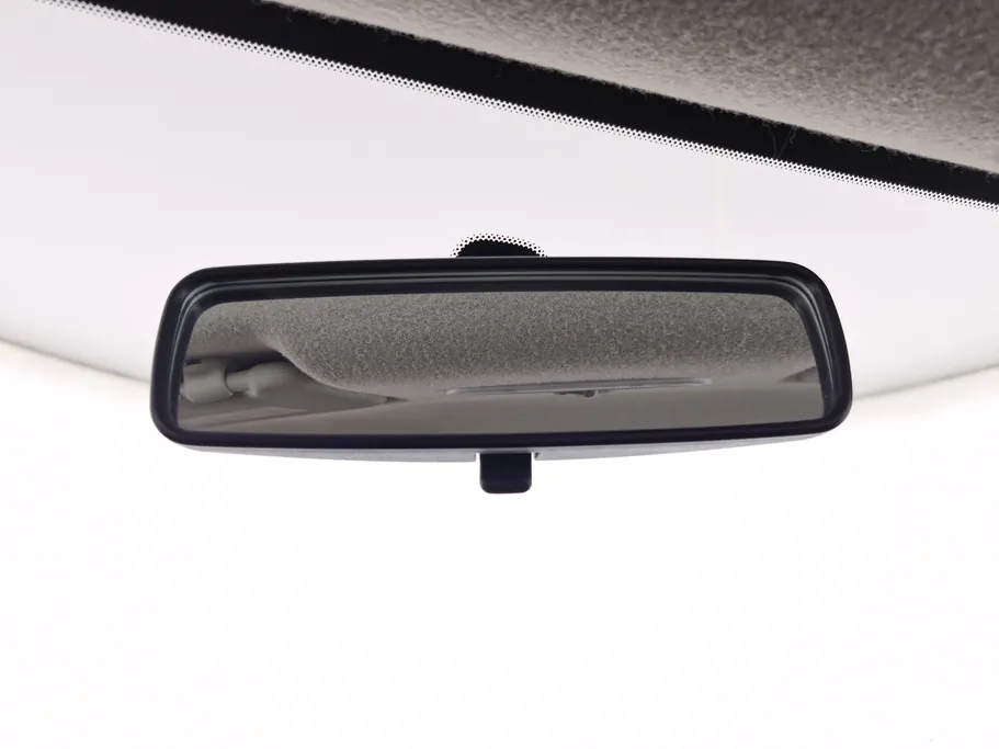 2022 Nissan Sunny SV Comfort 