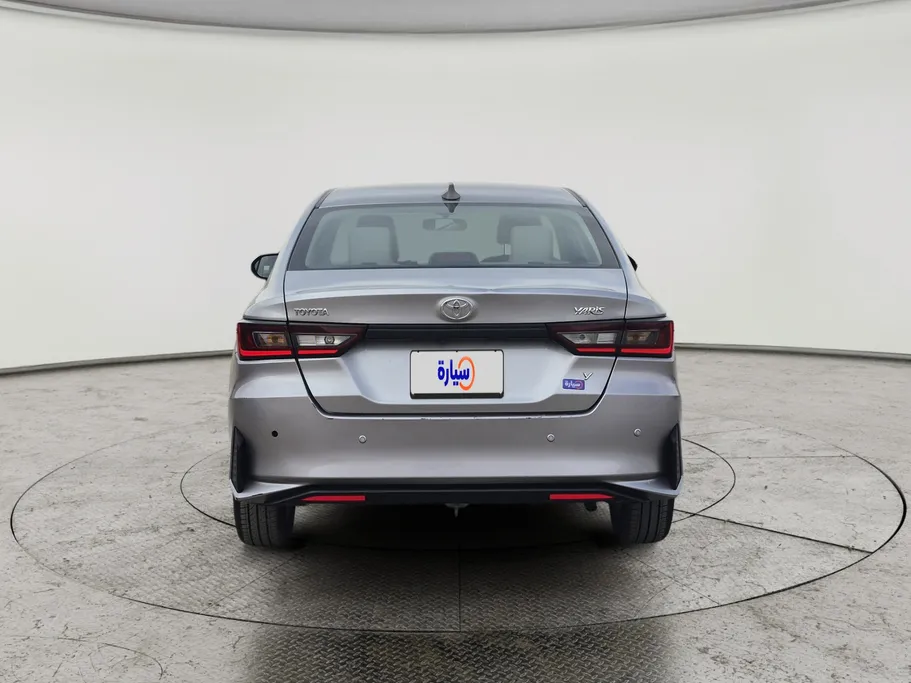 تويوتا يارس Y 2024 