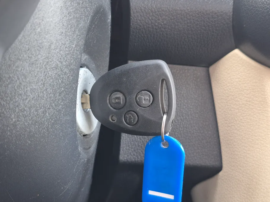 تويوتا يارس Y 2024 