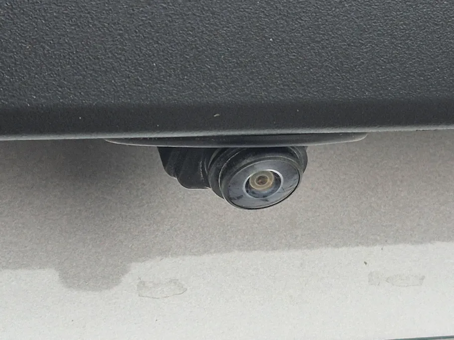 تويوتا يارس Y 2024 