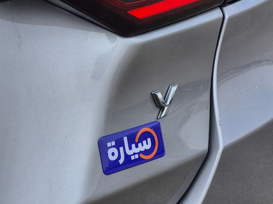 تويوتا يارس Y 2024 