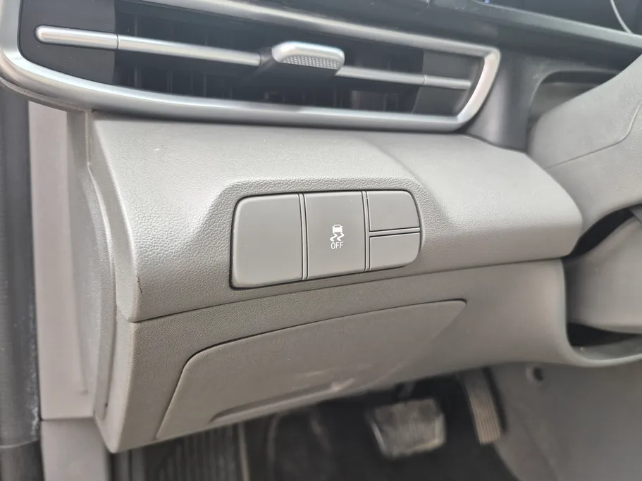 2023 Hyundai Elantra Fleet 