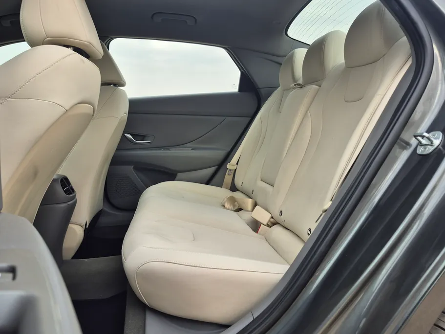 2023 Hyundai Elantra Fleet 