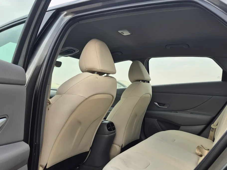 2023 Hyundai Elantra Fleet 