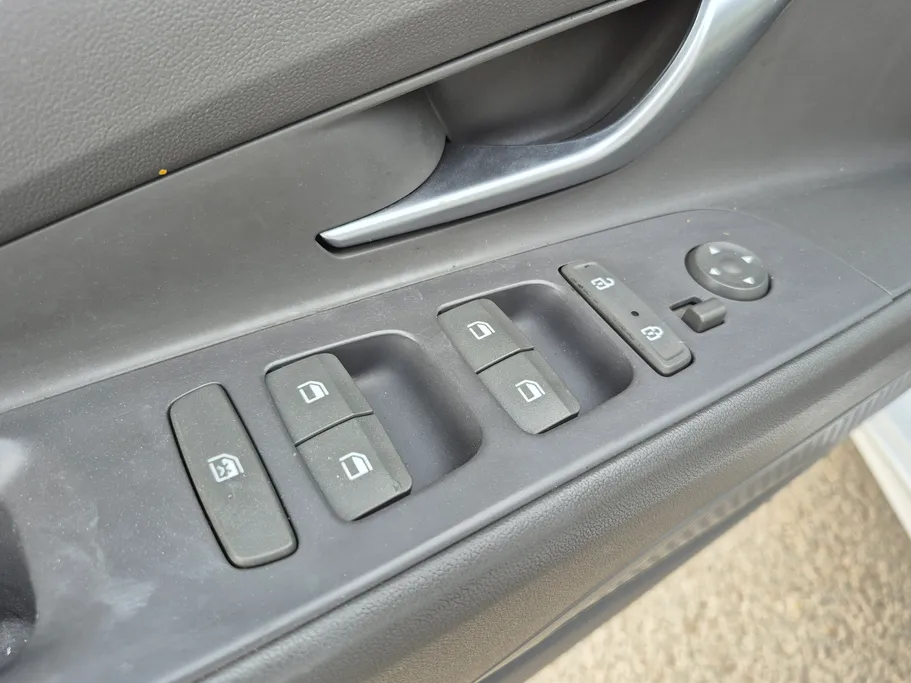 2021 Hyundai Elantra Fleet 