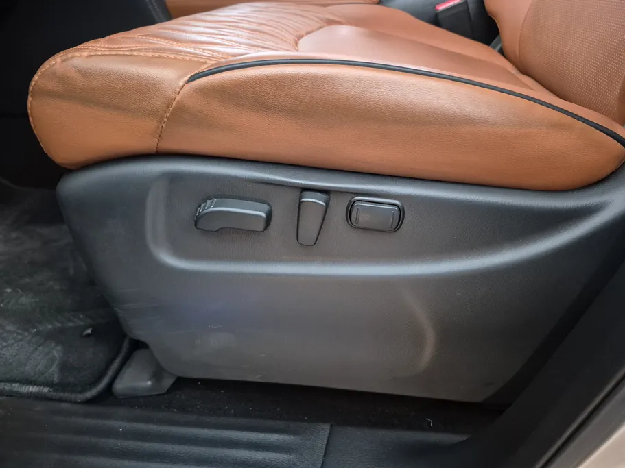 نيسان باترول SE Platinum 2024 