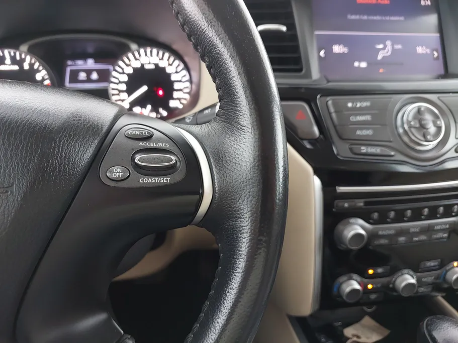 2019 Nissan Pathfinder S 