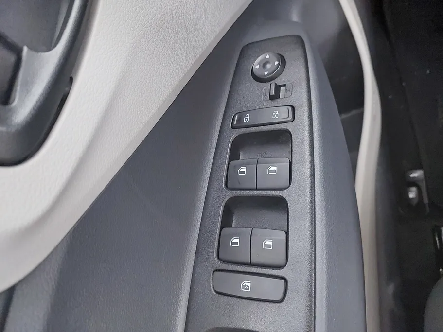 2023 Hyundai Grand i10 Fleet 