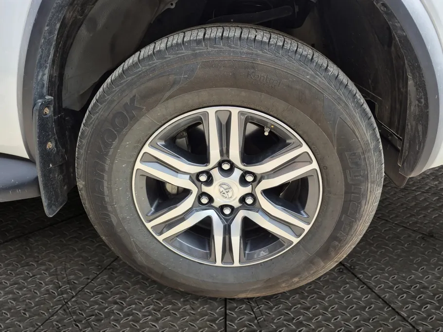 تويوتا فورتشنر VX1 2023 