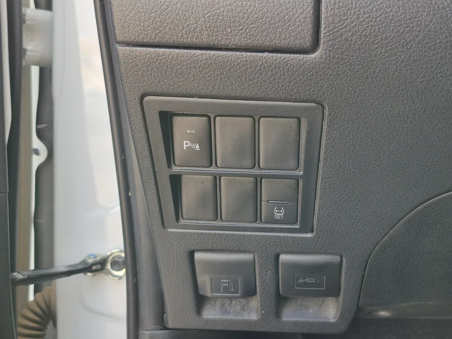 تويوتا فورتشنر VX1 2023 