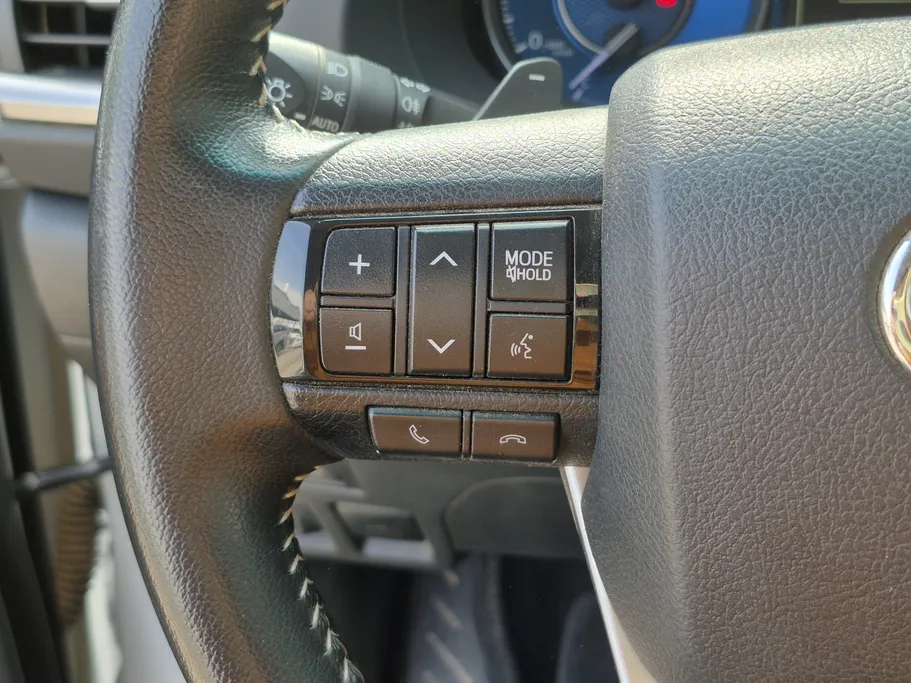 تويوتا فورتشنر VX1 2023 