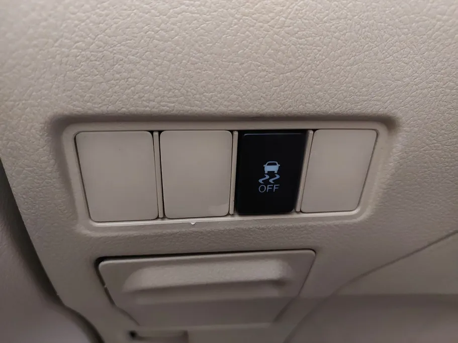 2020 Toyota Yaris  Y 