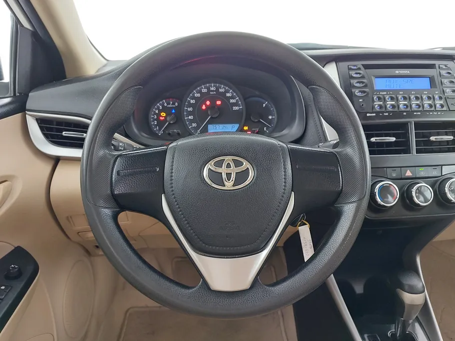 2020 Toyota Yaris  Y 
