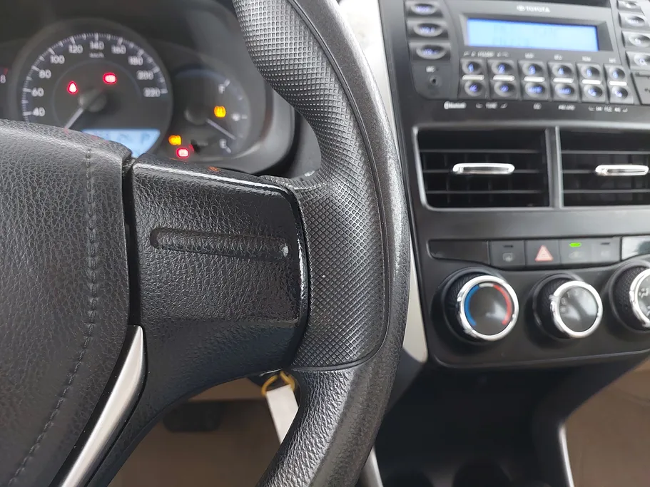 2020 Toyota Yaris  Y 