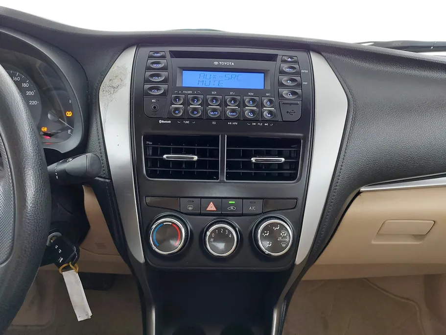 2020 Toyota Yaris  Y 