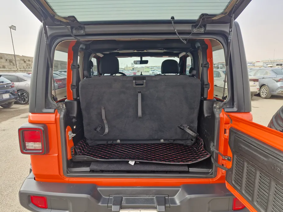 2020 Jeep Wrangler Sport 