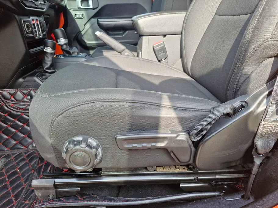 2020 Jeep Wrangler Sport 