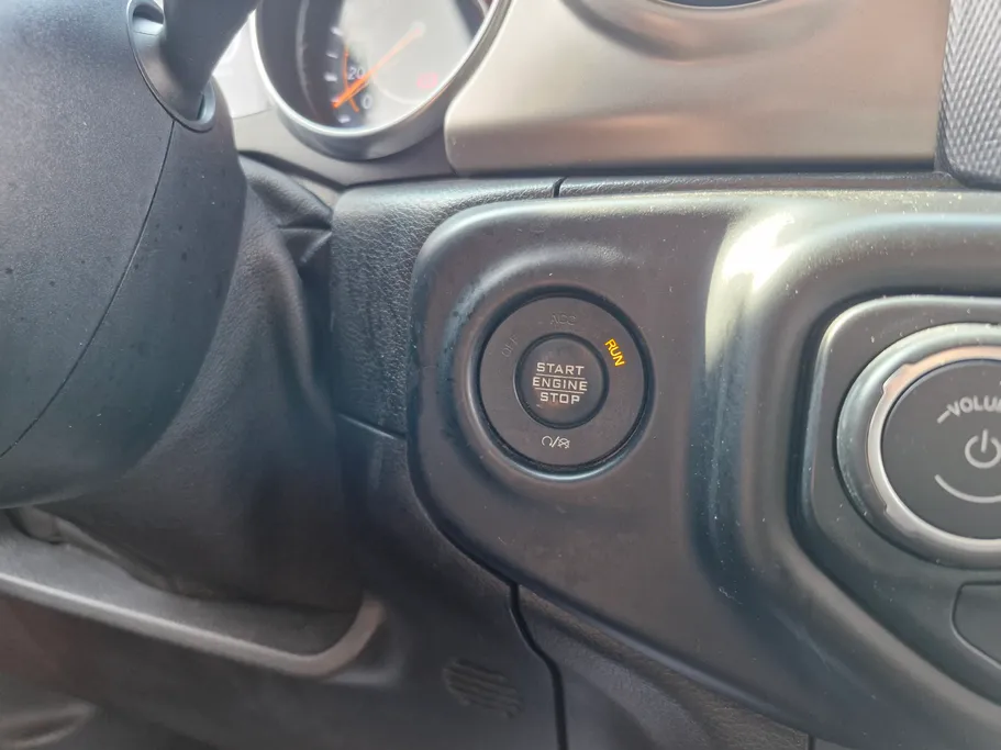 2020 Jeep Wrangler Sport 