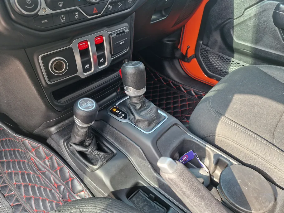 2020 Jeep Wrangler Sport 