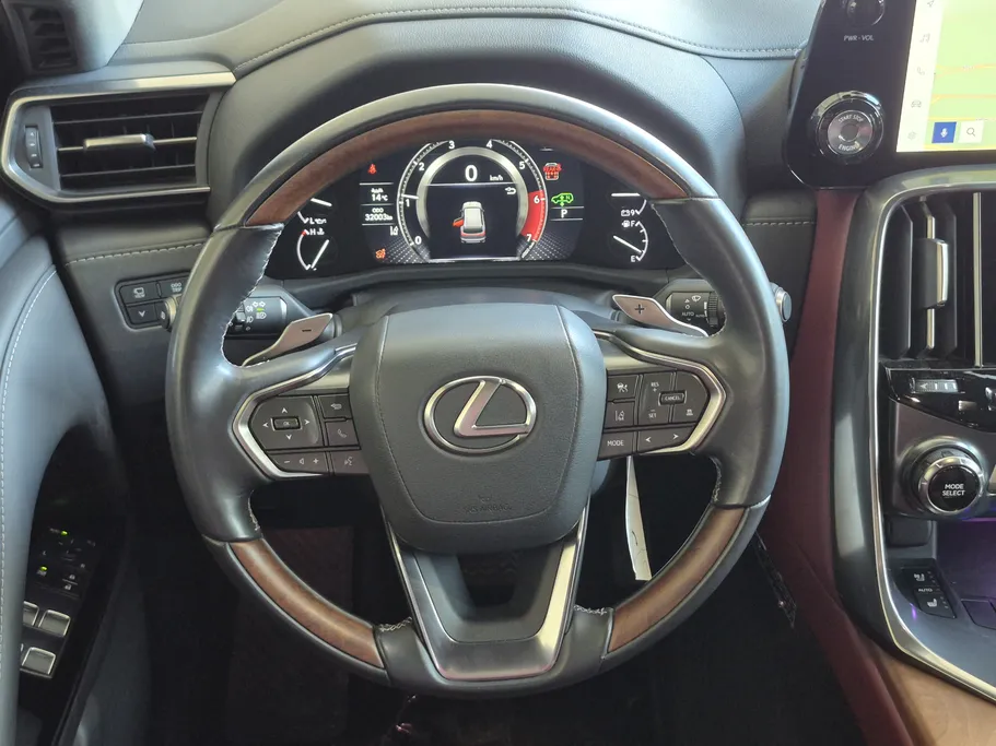 لكزس LX 600 2024 