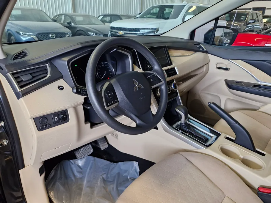 ميتسوبيشي إكسباندر HL 2024 