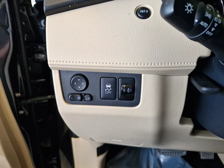 ميتسوبيشي إكسباندر HL 2024 