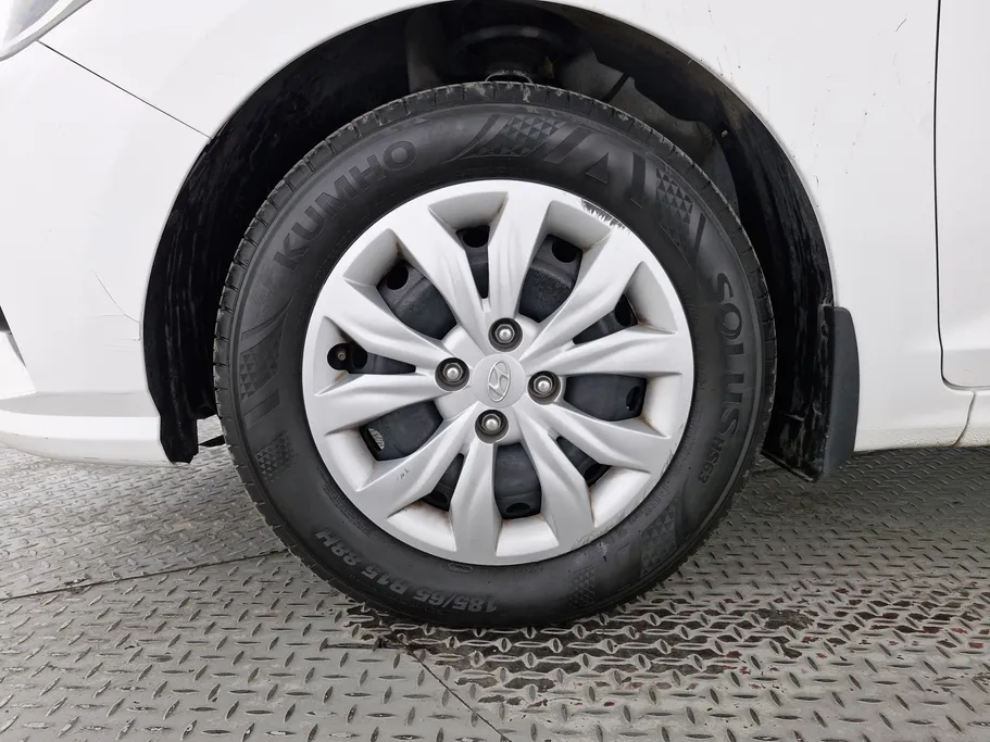 هيونداي اكسنت سمارت 2023 