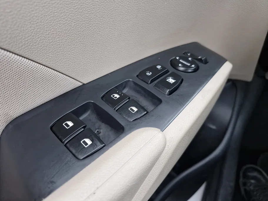 هيونداي اكسنت سمارت 2023 