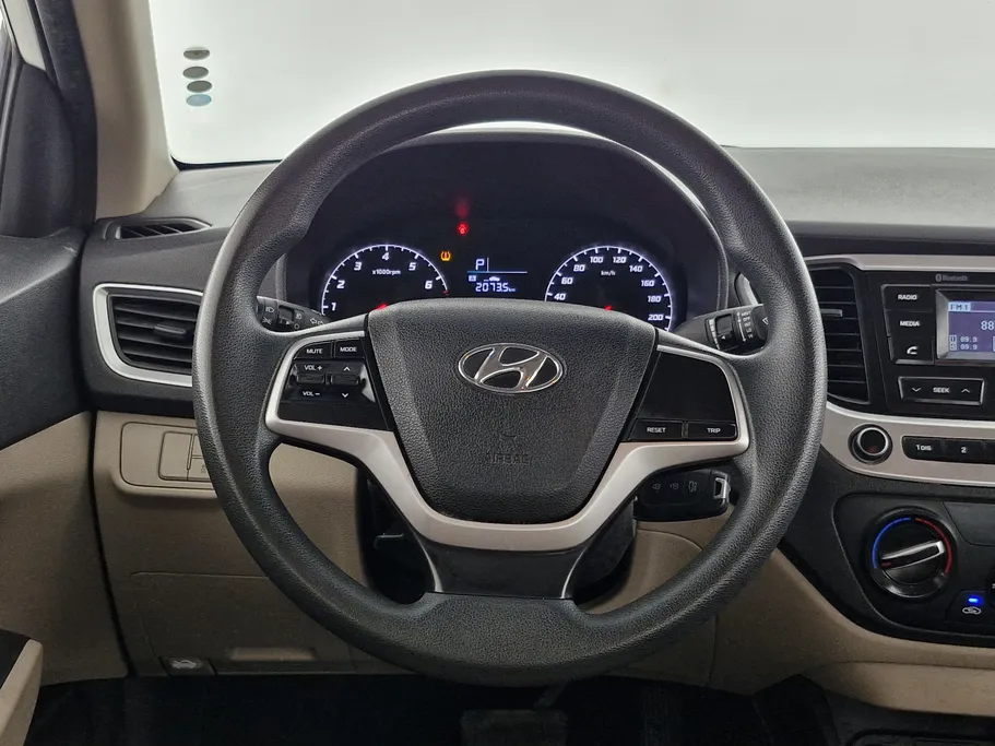 هيونداي اكسنت سمارت 2023 