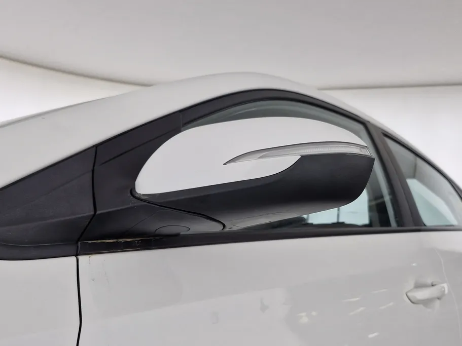 هيونداي اكسنت سمارت 2023 