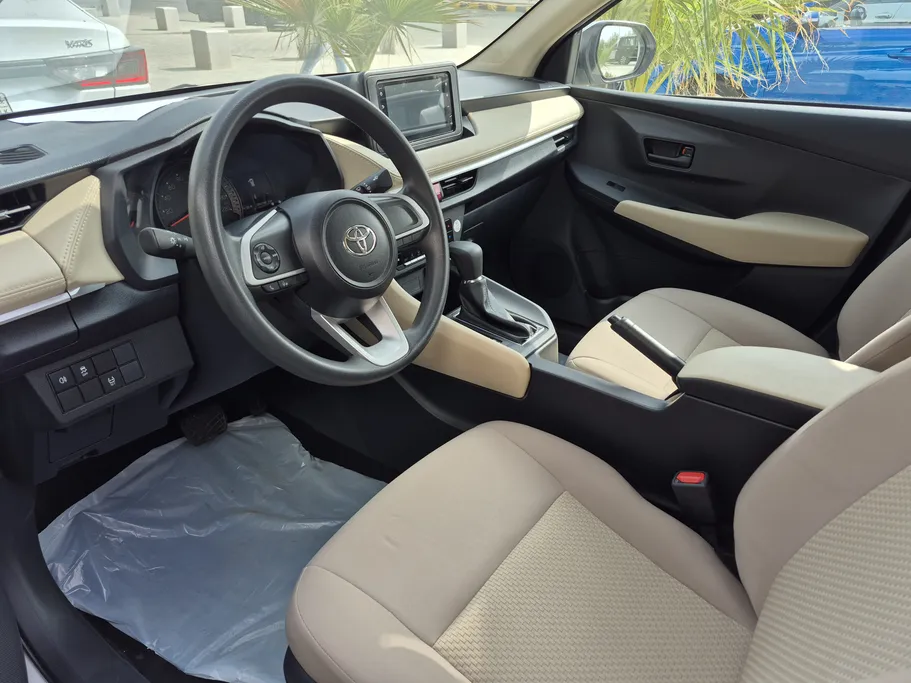 تويوتا يارس Y 2024 