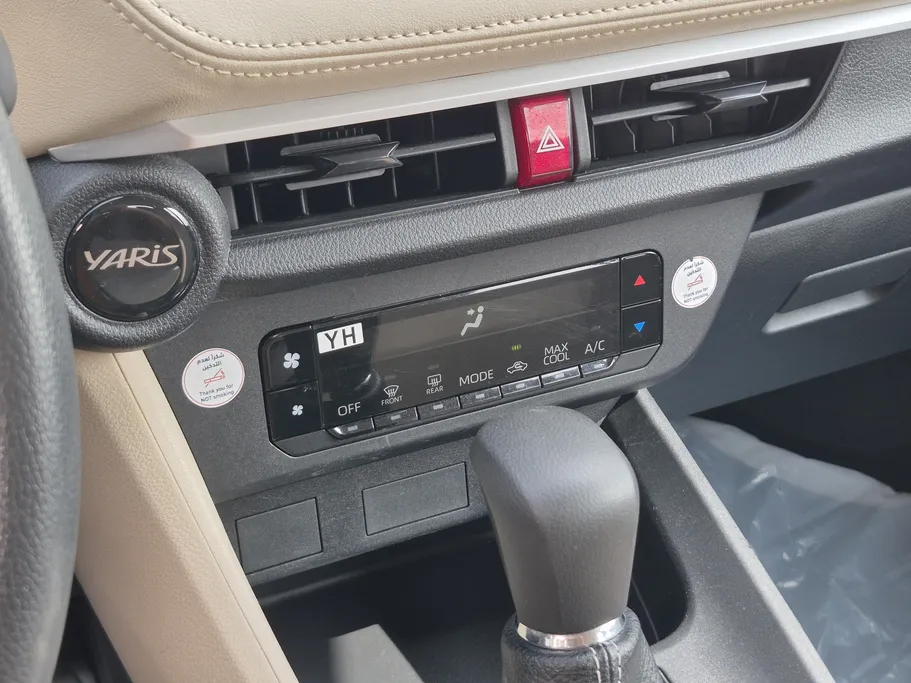 تويوتا يارس Y 2024 