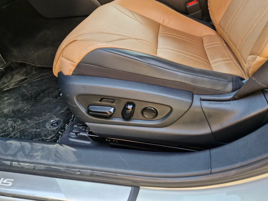 لكزس ES 300 HH Hybrid Executive 2022 