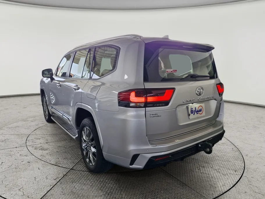 تويوتا لاندكروزر GXR-S 2025 