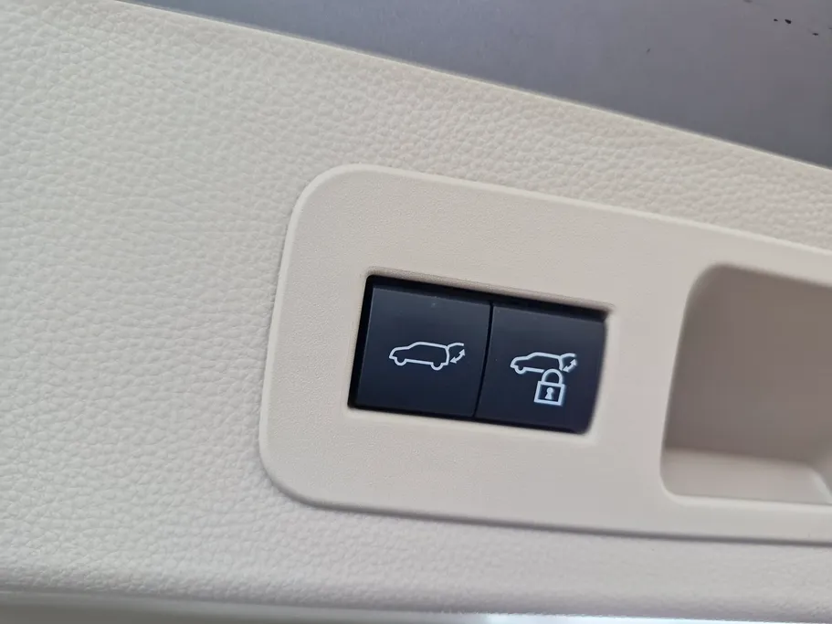 تويوتا لاندكروزر GXR-S 2025 