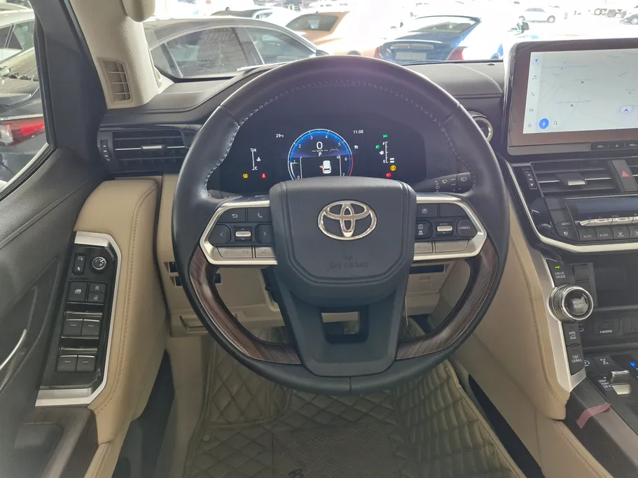 تويوتا لاندكروزر GXR-S 2025 