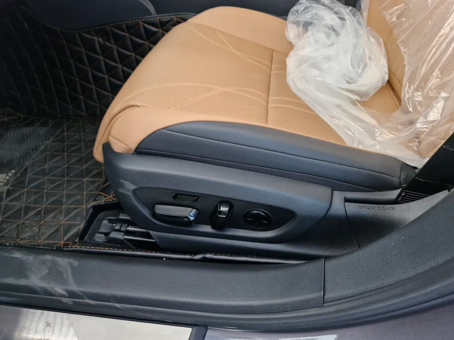 2025 Lexus ES 350 CC Elite 