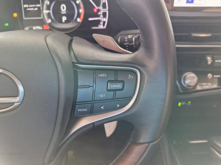 2025 Lexus ES 350 CC Elite 