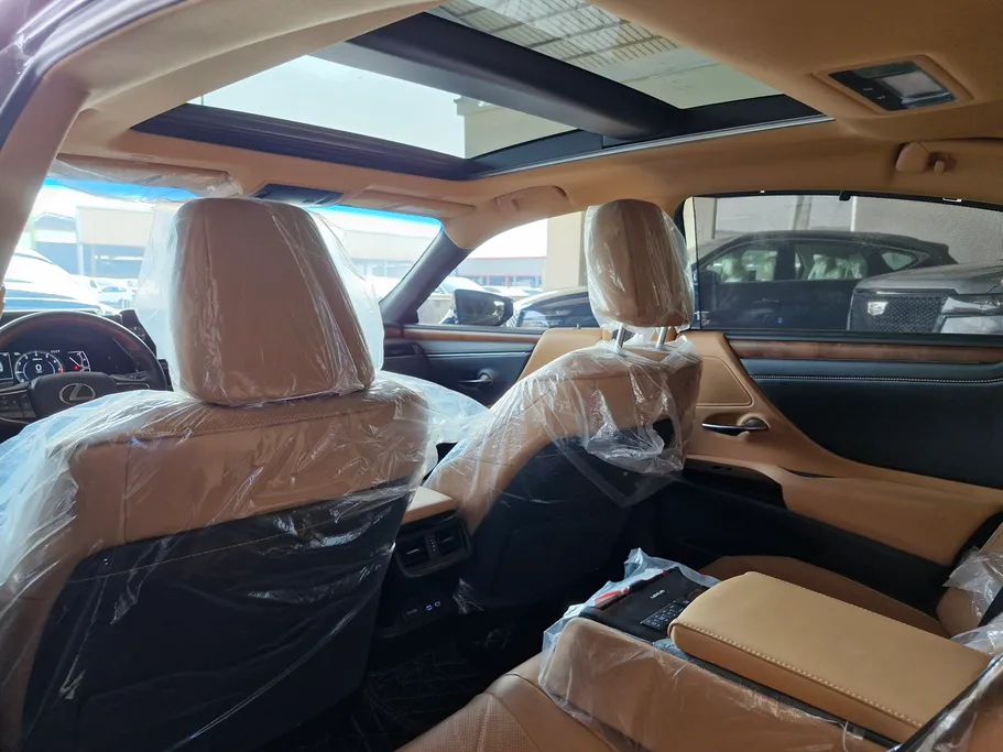 2025 Lexus ES 350 CC Elite 