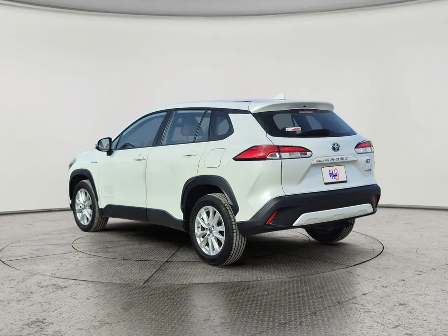 2023 Toyota Corolla Cross LE HEV 
