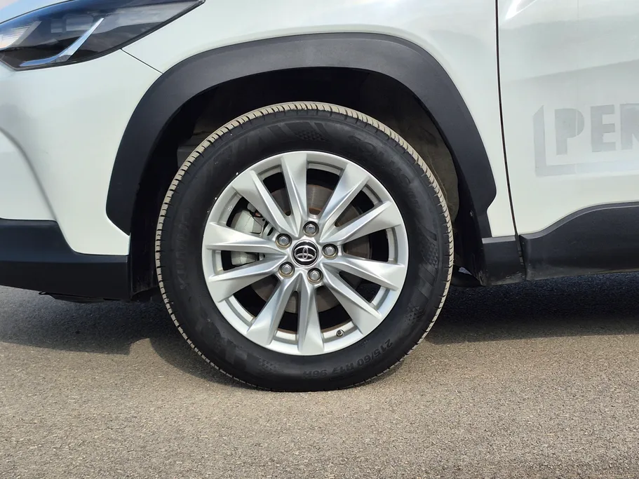 2023 Toyota Corolla Cross LE HEV 