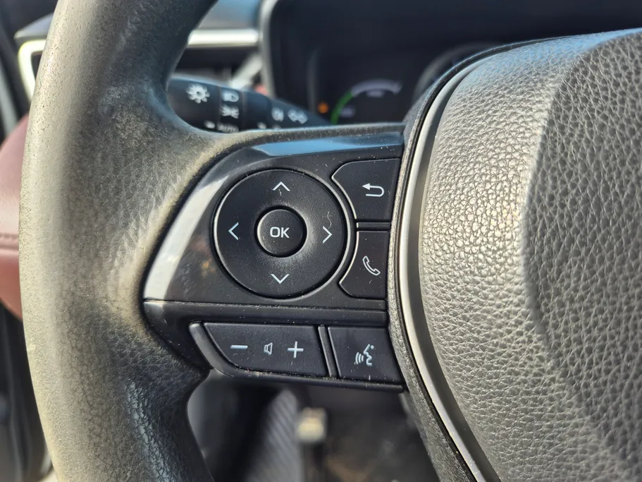 2023 Toyota Corolla Cross LE HEV 