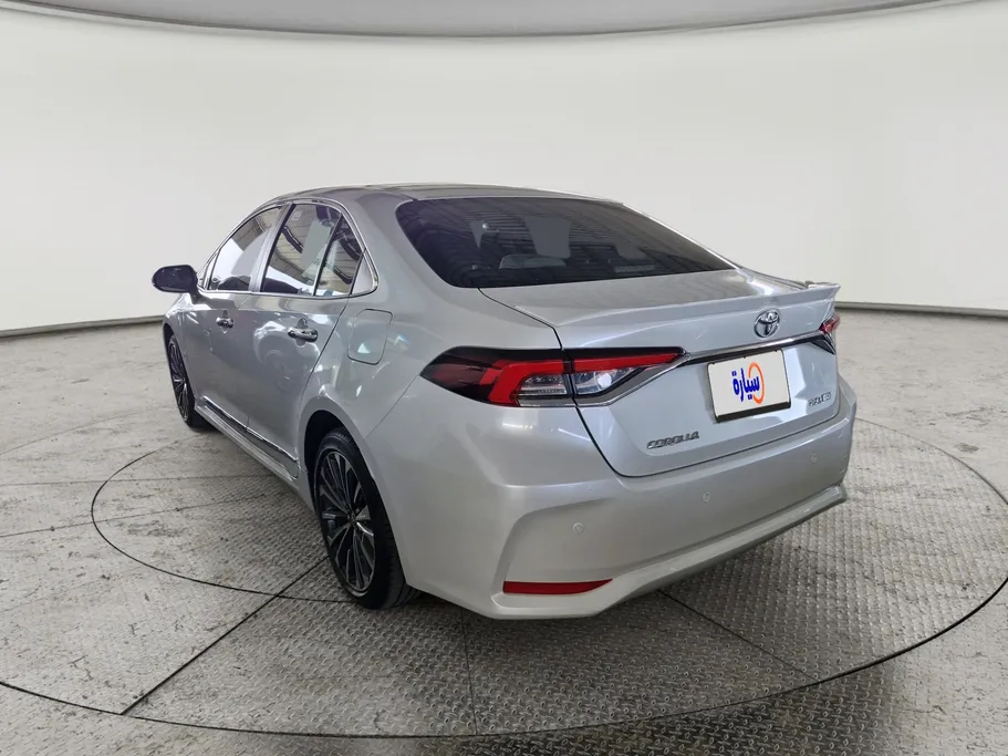 تويوتا كورولا GLI Moonroof 2024 