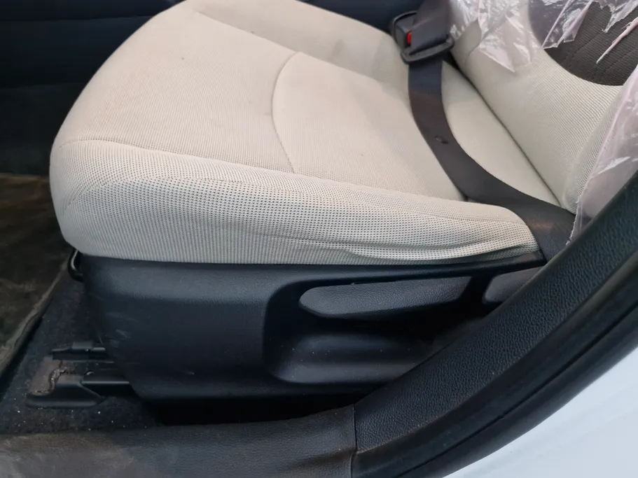 تويوتا كورولا GLI Moonroof 2024 