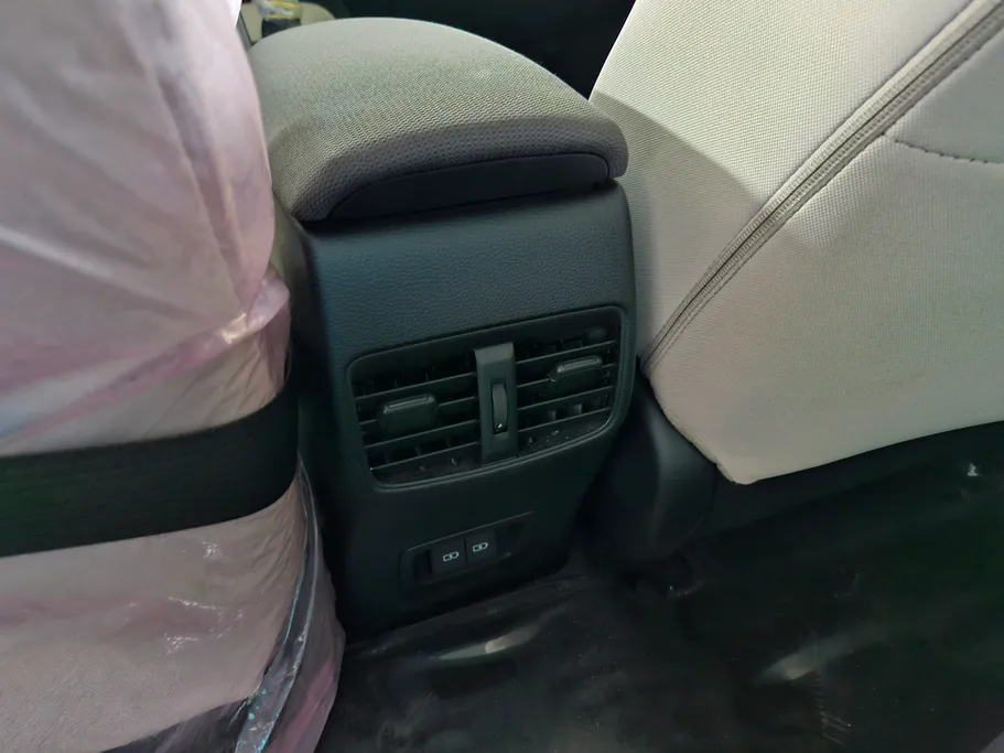 تويوتا كورولا GLI Moonroof 2024 