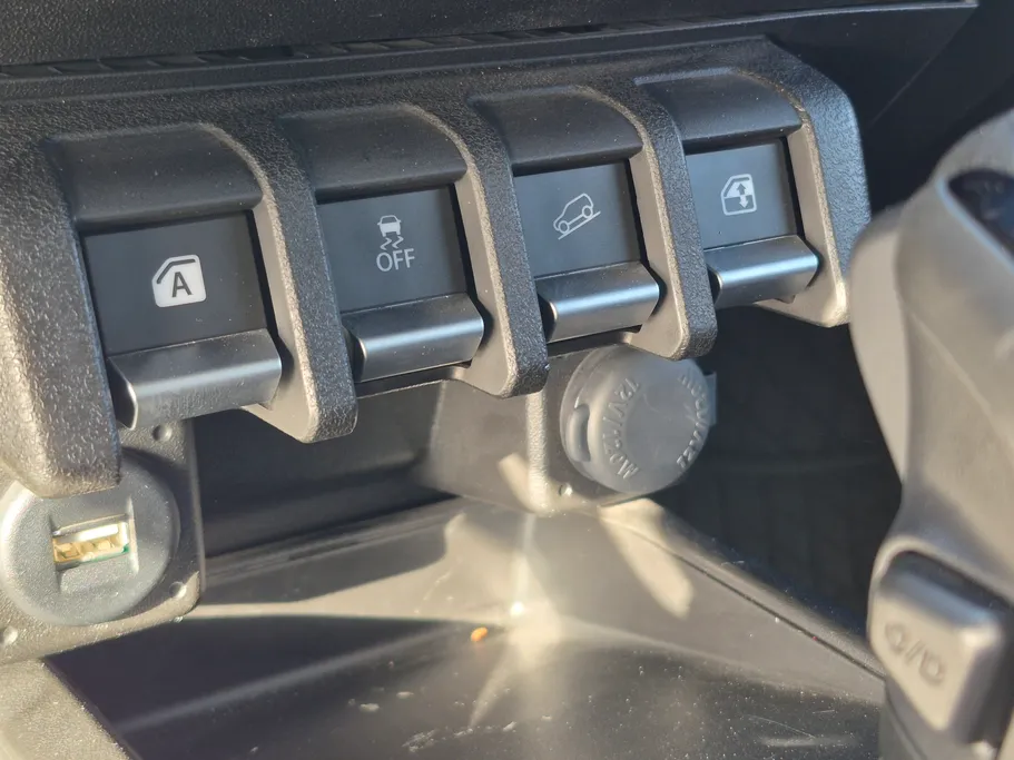 2025 Suzuki Jimny GLX4AT 