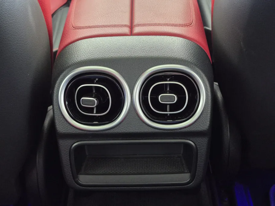 مرسيدس C 300 2023 